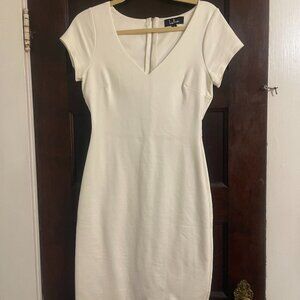 Lulus V Neck Short Sleeve White Mini Dress with Zipper Back - Size Small